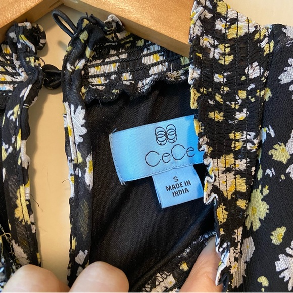 NEW CeCe Floral Smock Neck Tank Top Black Yellow Floral S - Picture 8 of 15